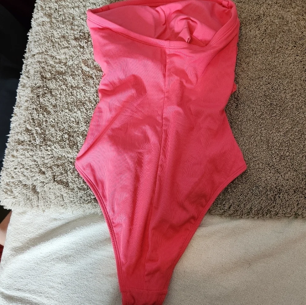 Shade n Shore One Piece Swimsuit - no straps